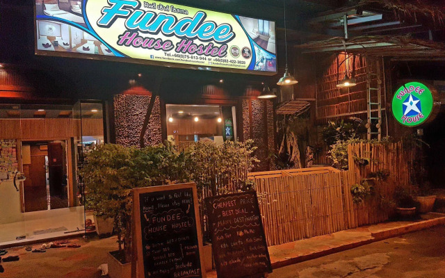 Fundee House
