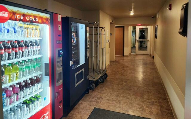 Baymont by Wyndham Dickinson