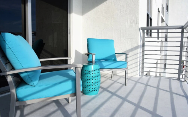 Luxury 2 BR Condos with Balcony