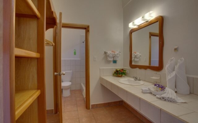 Sunbreeze Hotel