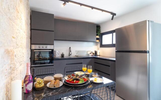 Mamilla View - Suites & Apt Hotel