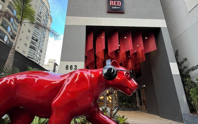 Radisson RED Ibirapuera