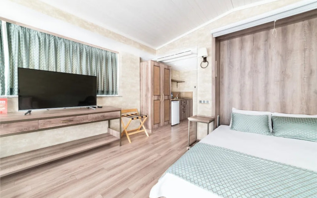 Castle Franco Suites