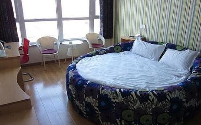 Shuangdie Business Hotel