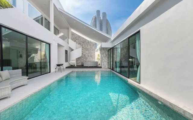 Mövenpick Pool Villa 6BR