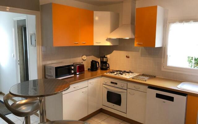 Appartement Indépendant 80M² Dans Villa