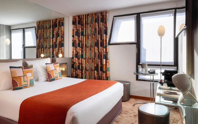 7 Eiffel Hotel