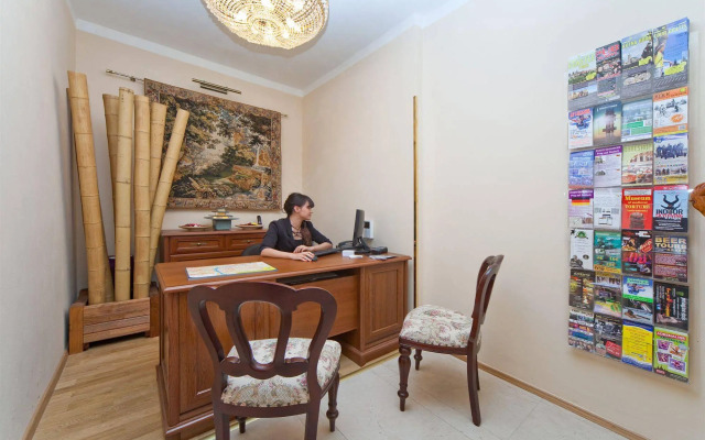 Merchant's Avenue Hotel