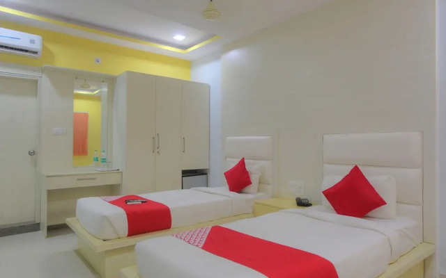 Capital O 15965 Hotel Nandi Gateway