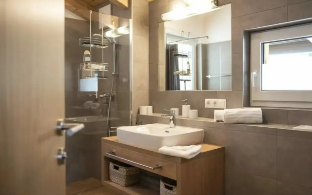 Penthouse in Salzburg With Balcony Views
