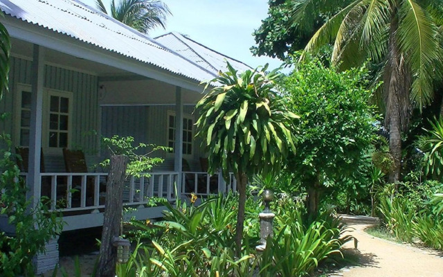 Utopia Resort