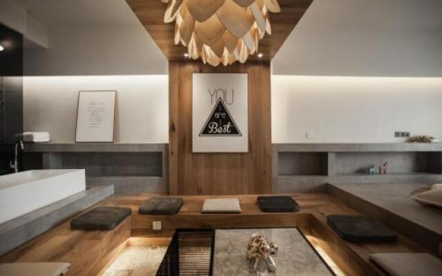 Xi'an 52 Hezi Hotel