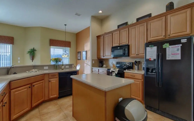 Beautifully Positioned Lake View Home