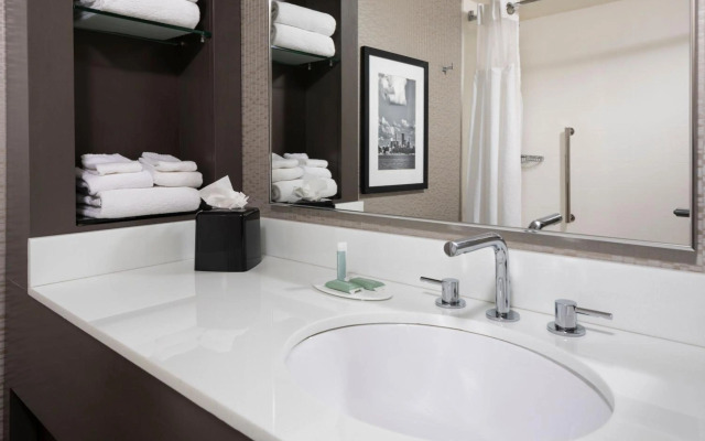 Courtyard by Marriott Minneapolis Downtown