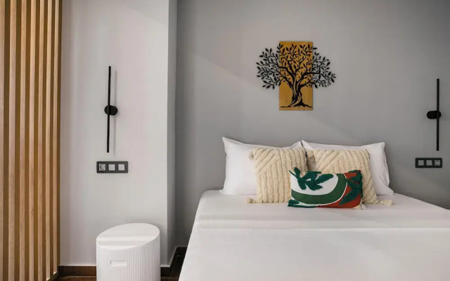 Clavé - Deluxe Studio in Athens