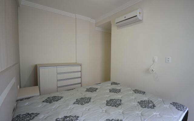 006 - Amplo 3 quartos com vista mar em Bombas