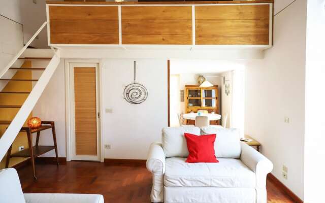 Classic Apartment in Bagnoli by Wonderful Italy