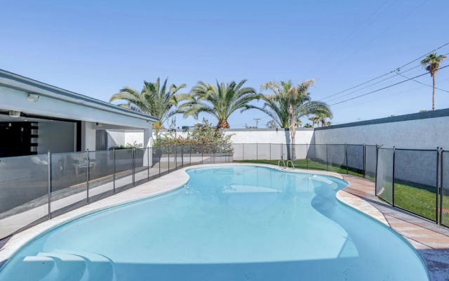 Updated Retreat w/ Private Pool in Scottsdale!