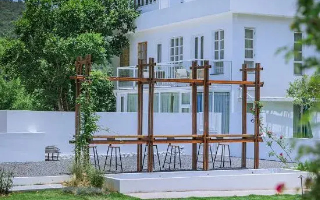 Mogan Mountain Xianyuan Shanju Boutique Hostel
