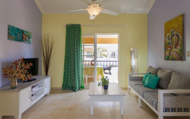 C202 Florisel - Beach Lovely Apartment!