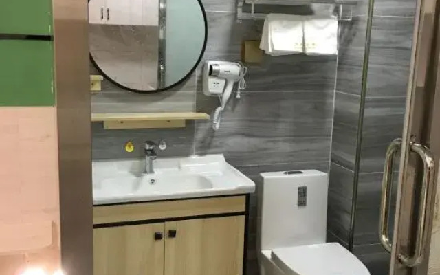 Guigang Hour Light Apartment