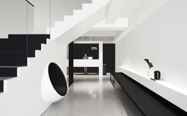 Hotel Mono
