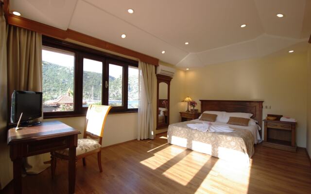 Alarga Sail Boutique Hotel & Yacht Club