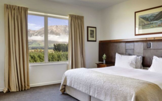 Fable Terrace Downs Resort by Mgallery