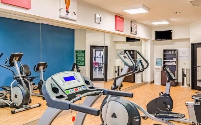 Comfort Suites Hattiesburg near University