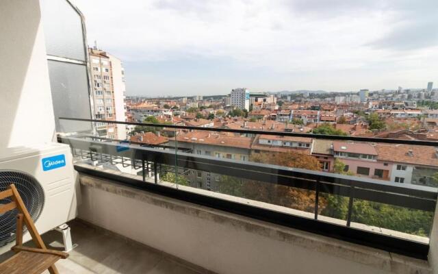 Gran Capital Top Central Apartment