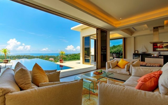 "hilltop Wow 4br Seaview Pool Villa at Naithon Beach"