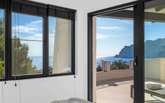 Relax in Luxury at This Stunning Seaside Villa