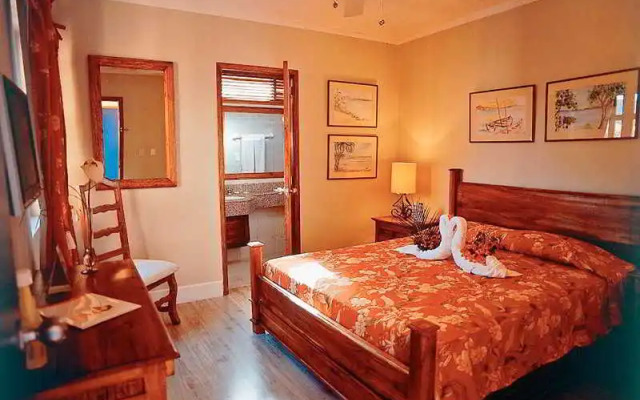 Costa Caribe Beach Hotel & Resort