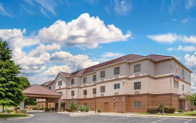 Comfort Suites Montgomery East Monticello Dr.