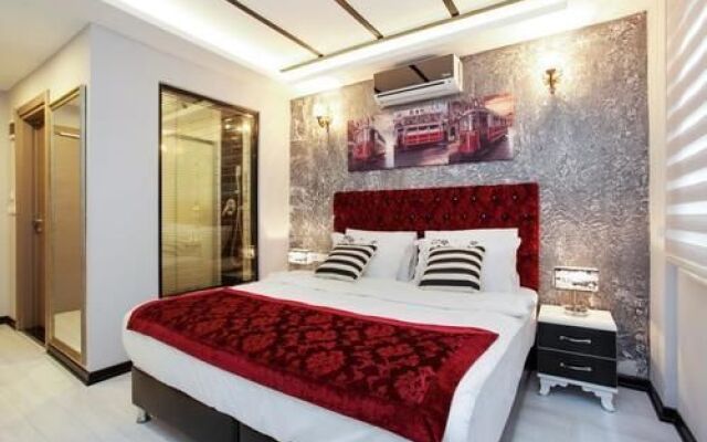 Taksim Doorway Suites