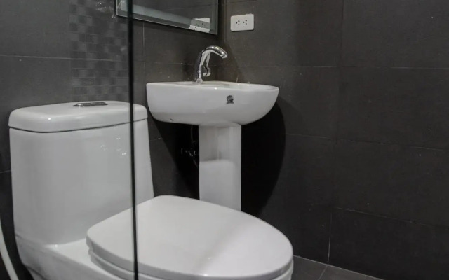 Sanchez Hotel by OYO Rooms