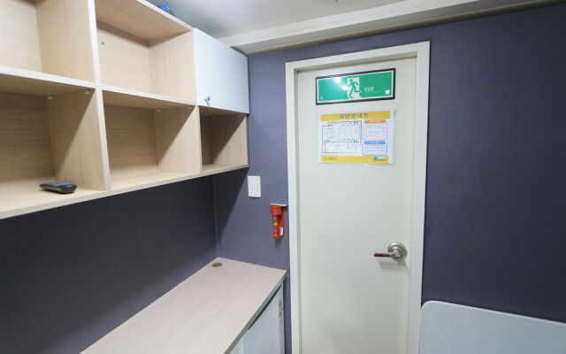 The New Simple House