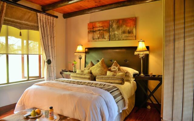 Wings and Water Guest Villa - Adults Only