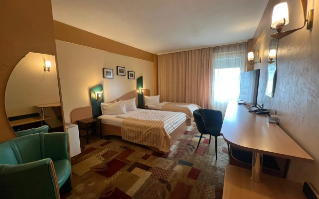 Hotel Ambassador