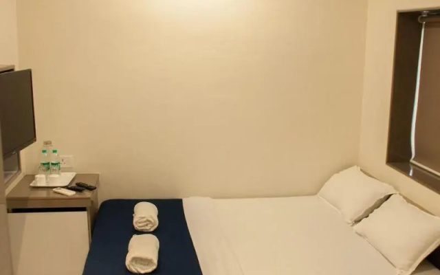 City Hotel