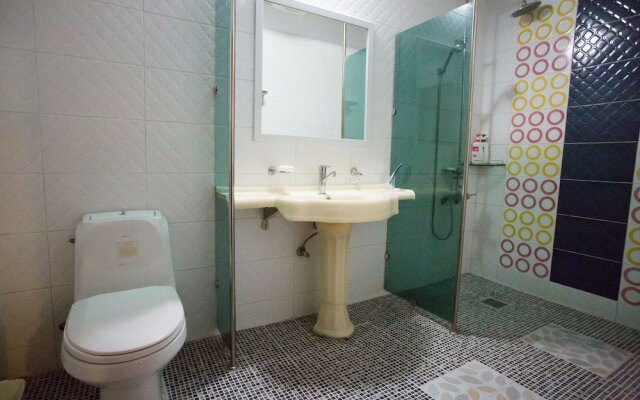 Ritz Hostel