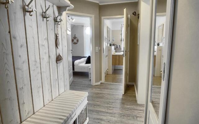 Villa Vogelsang, Pier 6