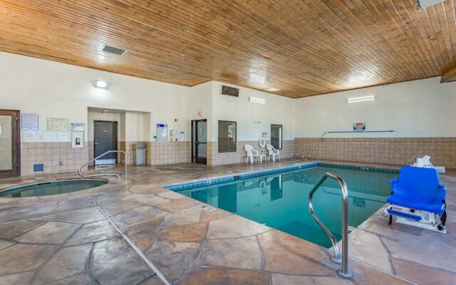 Motel 6 Santa Fe Central