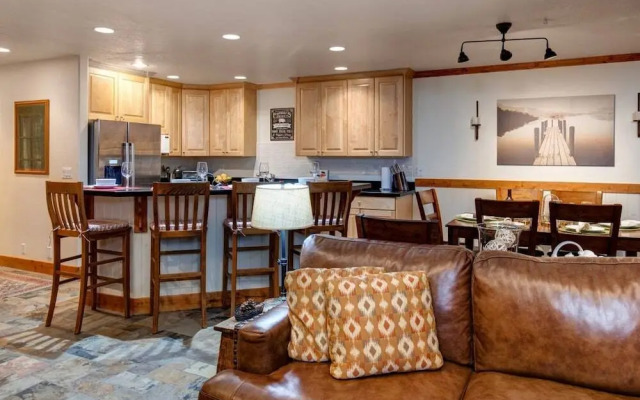 Abode at Gamble Oak in Solamere
