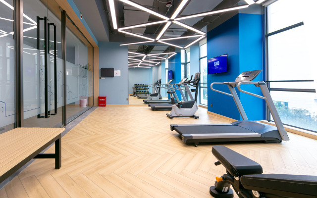 Holiday Inn Express Shanghai Pudong Airport