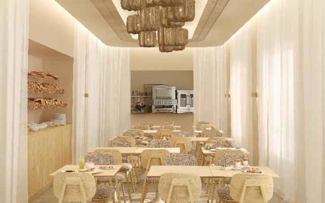Gounod Hotel
