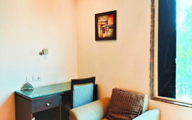 Roomshala 104 Hotel Billions