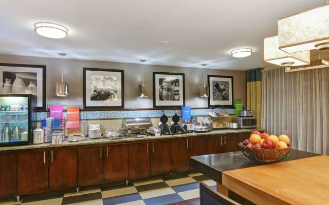 Hampton Inn Columbia-I-26 Airport