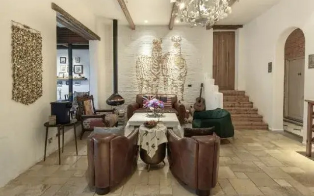 yunlu·Eighteen Miles Hotel