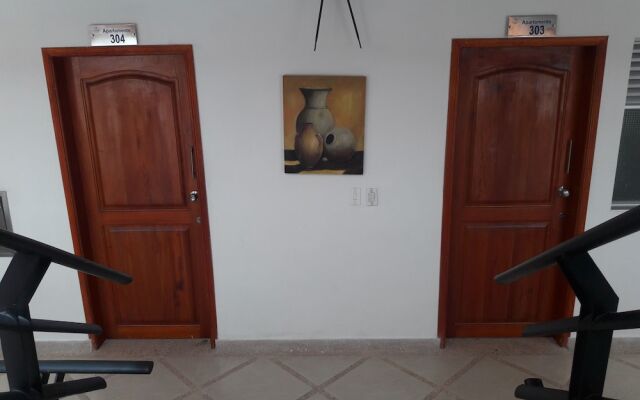 Apartahotel Montes La 68
